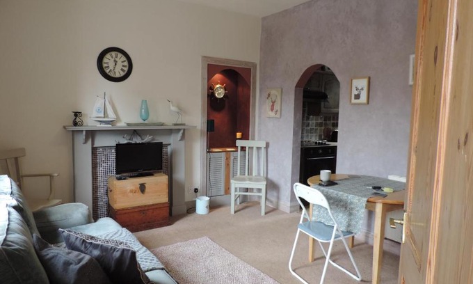 Inverbervie House | Coastal Cottage