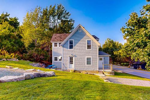 Hall Quarry House | Coastal Joy