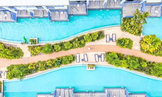 Port Douglas Apartment | Coastal Luxe Apartment with Lagoon Views & Beach Access 88 Silk, Port Douglas