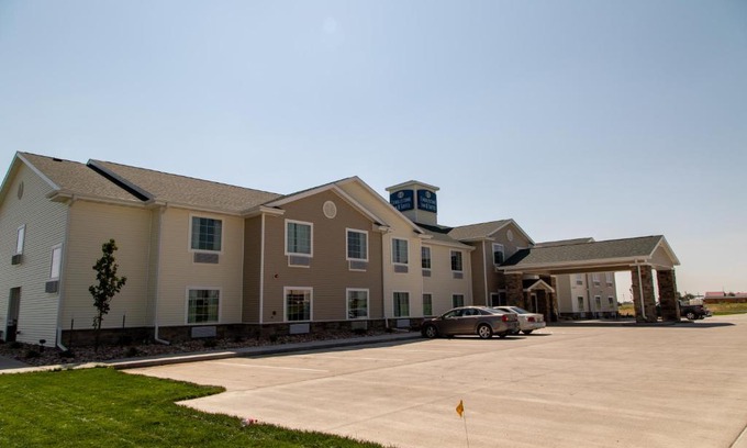 Springfield Hotel | Cobblestone Inn & Suites -Springfield