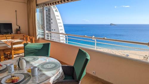Cala Apartment | COBLANCA blue sky apartment