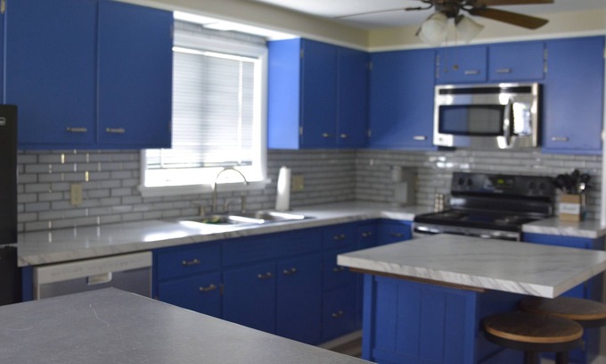 Grantville House | Cocoa Cottage - Hershey