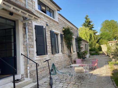 Bourron-Marlotte Bed & Breakfast | Cocon en lisière de forêt
