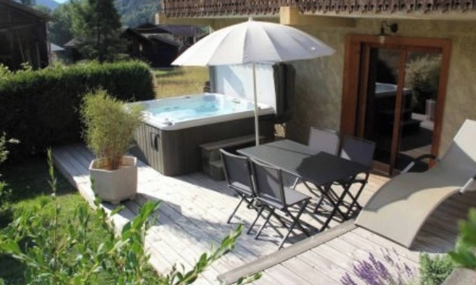 Taninges Cottage | COEUR DES ALPES - Martagon Lily