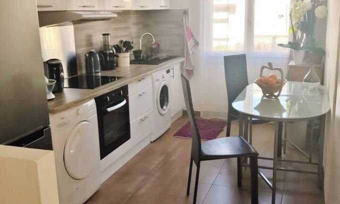 Juan-les-Pins Apartment | Coeur Juan les pins, near beaches, spacious 2P
