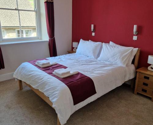 Gulval Hotel | Coldstreamer Inn