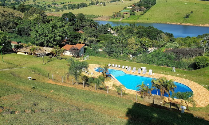 Batatuba House | Colina das Garças Village: Nature, Sports and Leisure