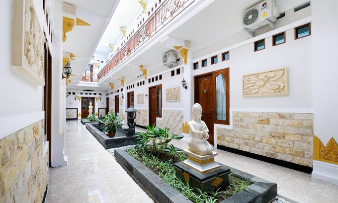 Condongcatur Hotel | Collection O 3468 Ndalem Gusti Ayu