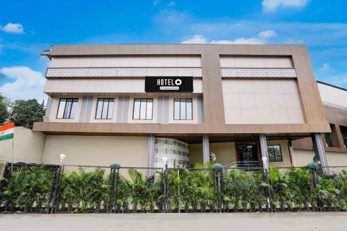 Mira Bhayandar Hotel | Collection O Ghodbunder Road Company Serviced