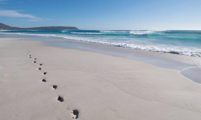 Muizenberg House | Colona Castle