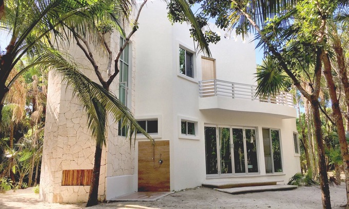 Punta Allen Villa | Come experience life under the stars and peaceful bliss of Punta Allen!
