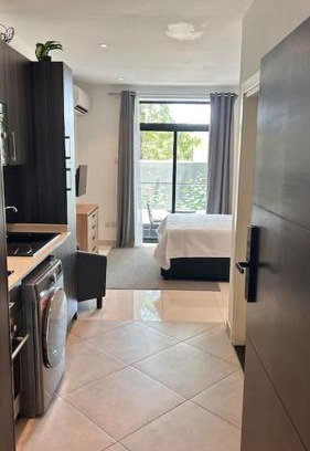 Cantonments Apartment | Comffy Cozzy Studio - Embassy Gardens