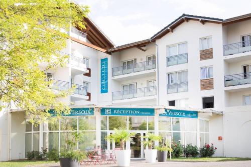 Divonne-les-Bains Hotel | Comfort Aparthotel Divonne La Versoix