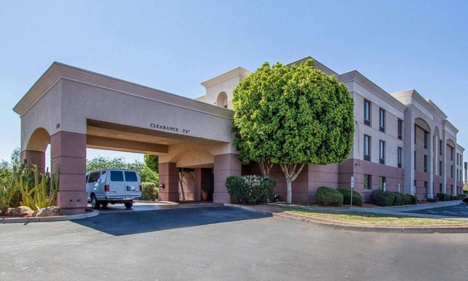 Estrella Hotel | Comfort Inn I-10 West at 51st Ave
