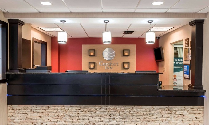 White Haven Hotel | Comfort Inn - Pocono Mountains