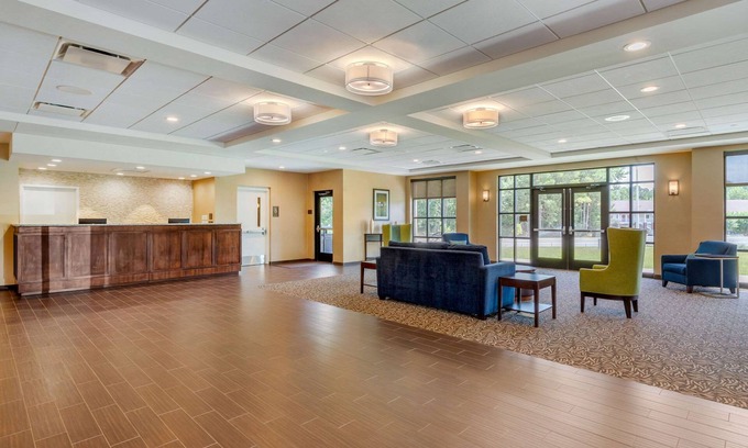 Florence Hotel | Comfort Inn & Suites Florence Center Area