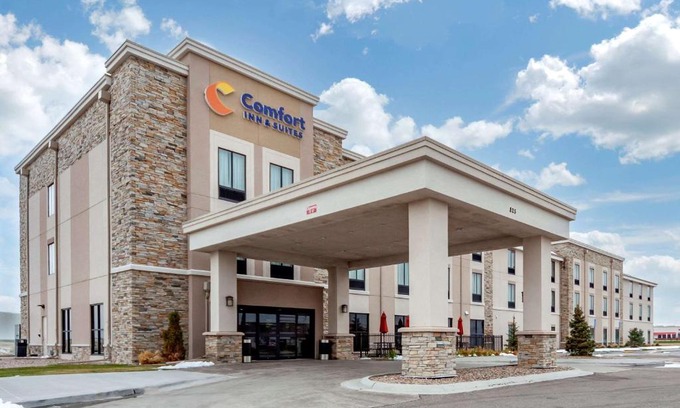 Sidney Hotel | Comfort Inn & Suites Sidney I-80