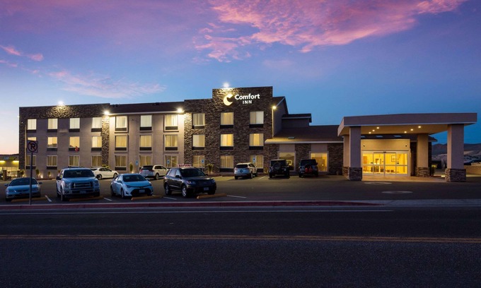 Tonopah Hotel | Comfort Inn Tonopah