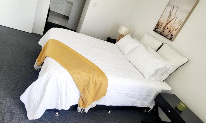 Brabham House | Comfort oasis family getaway