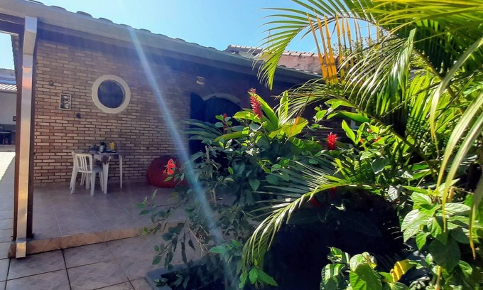 Porto Novo House | Comfort, Space 3 blocks from the beach: Leisure for family, friends and pets !