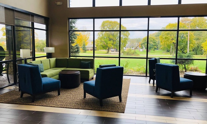 Elkhart Hotel | Comfort Suites Elkhart South