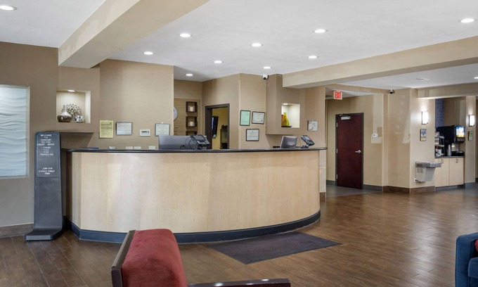 Locust Grove Hotel | Comfort Suites Locust Grove Atlanta South