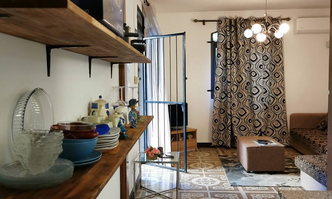 Quatre Bornes Apartment | Comfortable Apartment 2 with Garden View!