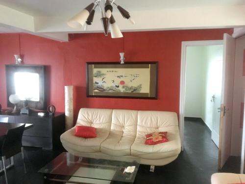 Bel Air Apartment | Comfortable Apartment with City View in Bel Air, 90 m²