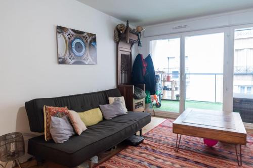Clichy Apartment | Comfortable nest in the city center