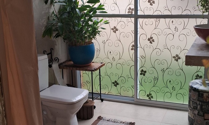 Abrantes Condo | Comfortable room with air conditioning, minibar, exclusive bathroom, 700m from the beach