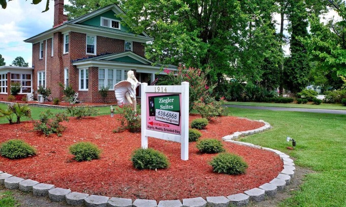 New Bern Apartment | Comfortable Stay with Kitchenette, Laundry access, WI-FI, Cable and More