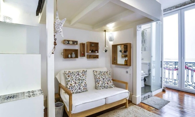 Sao Paulo Apartment | Comfortable Studio in Trendy Bica Neighbourhood