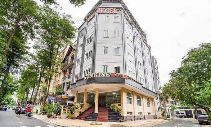 Binh Chanh House | Comfortable Suite Experience at Sunrise Trung Son