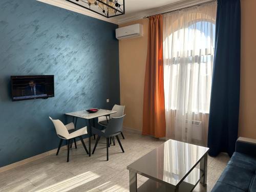 Kentron Apartment | Comfy Apartment in Center