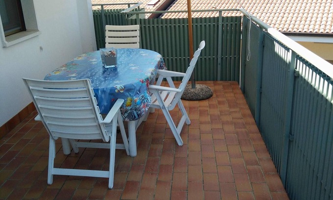 Grado Pineta Apartment | Comfy flat with balcony at 30m from the beach