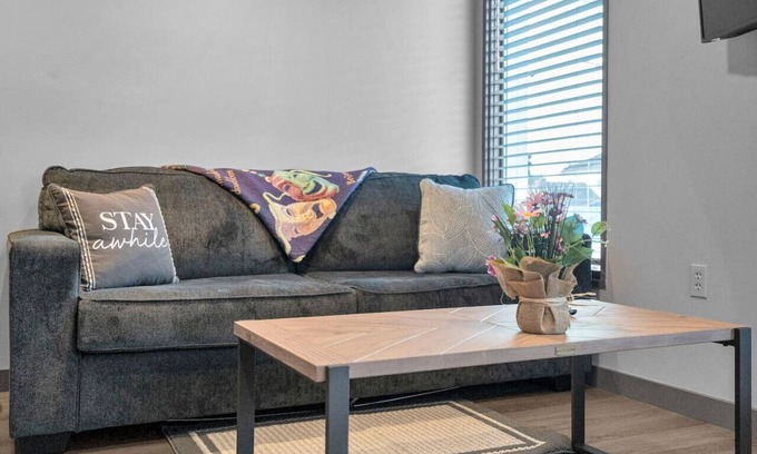 New Orleans Hotel | Comfy New Build in Bywater by FQ/Frenchman+Parking