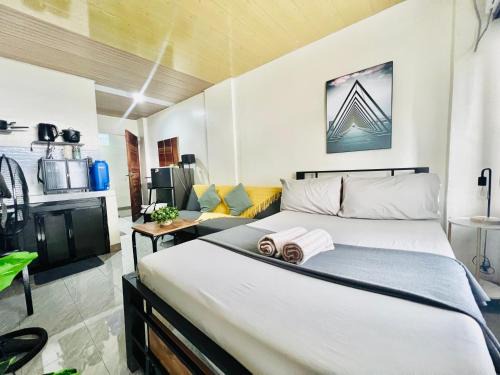 Naga Apartment | Complete Amenities Cozy Studio with Balcony