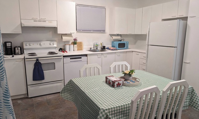 L'Ile-Perrot Apartment | Complete apartment in heart of Perrot Island near Montréal Canadan