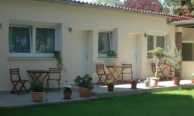 Langwasser Sudwest Apartment | Completely equipped holiday homes with Mediterranean charm