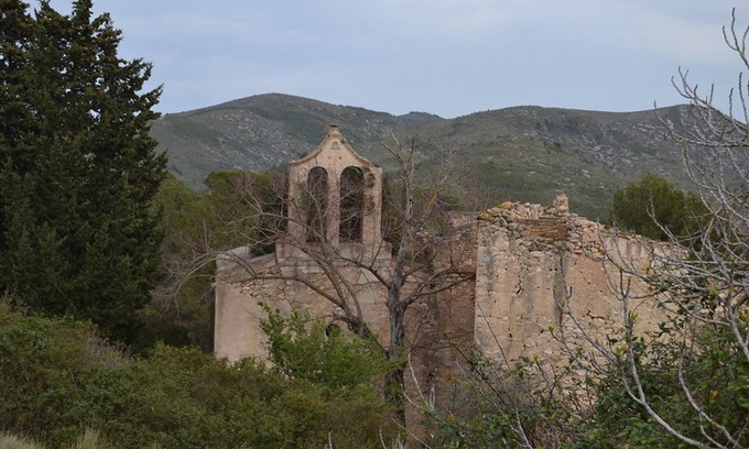 Jafre House | Completely renovated stone house in Costa Brava
