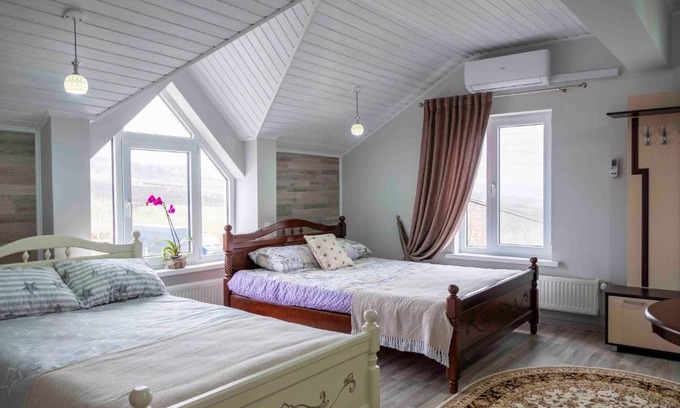 Moldova House | Conacul Mierii