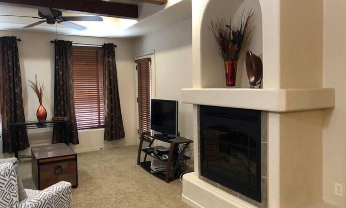 Mesilla Park House | Condo 124E in Historic Mesilla