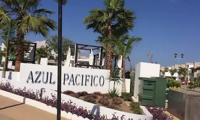 Cerritos Condo | Condo S