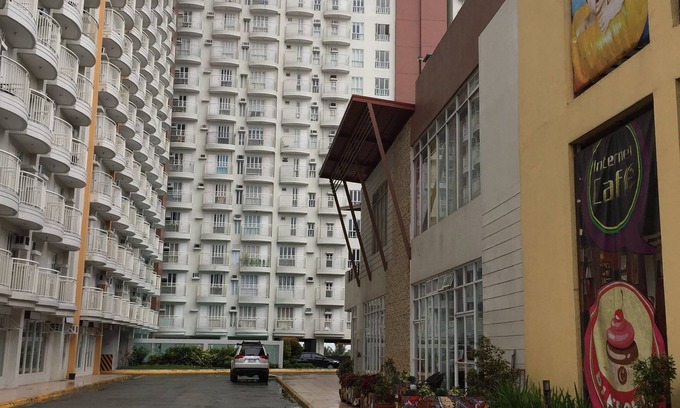 San Jose Apartment | Condo unit at Tagaytay Prime residences