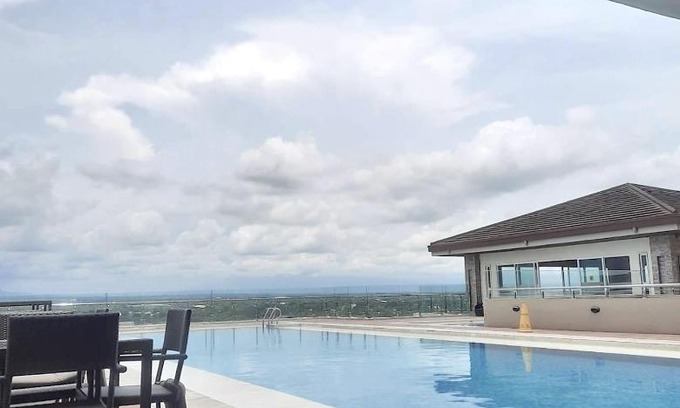 Bacolod Apartment | Condo with direct access to shopping mall in Bacolod City