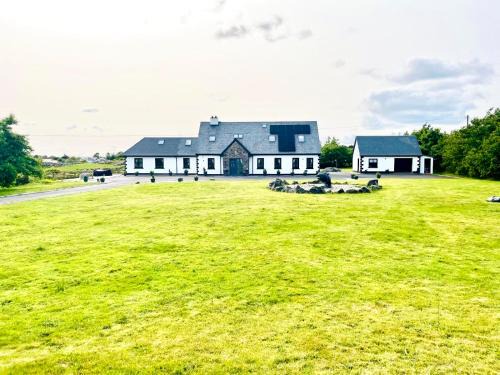Inverin House | Connemara Ocean Escape