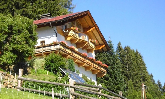 Gaimberg Apartment | Connoisseur’s holiday – let your hair down, far away from the madding crowd