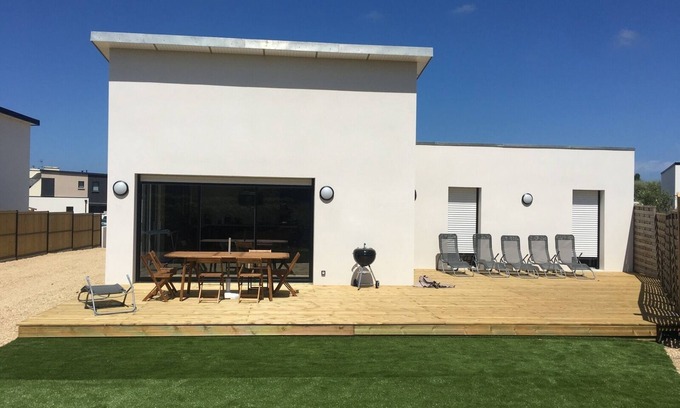 Berven House | Contemporary house 300 m from the sea