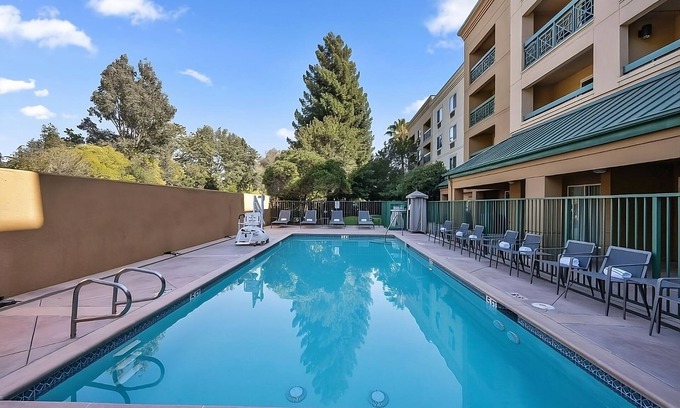 San Ramon Hotel | Convenient Stay in San Ramon! 4 Pet-friendly Units