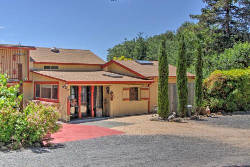 Graton House | Converted Barn in Sebastopol with Private Patio!